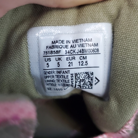 Converse Hightop Floral Sneakers Infant Size 5 - Picture 6 of 7